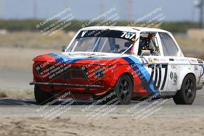 media/Sep-28-2025-24 Hours of Lemons (Sun) [[5dfe0e5f6e]]/11am (Cotton Corners)/